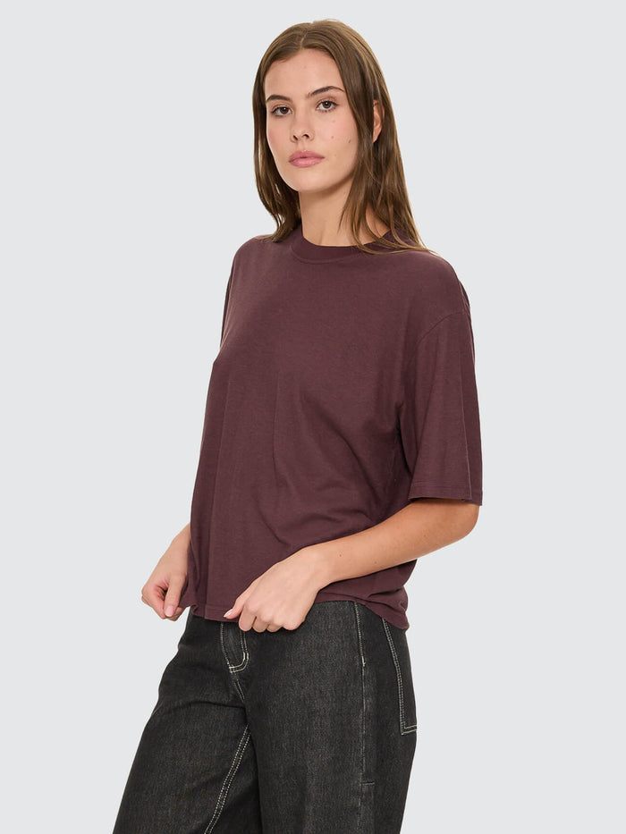 Hemp Square Tee - Aubergine 4