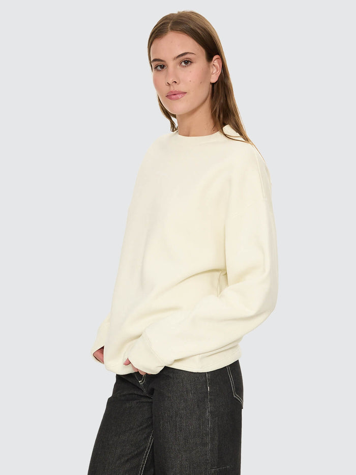 Minimal Thrills Slouch Crew - Butter Cream 4