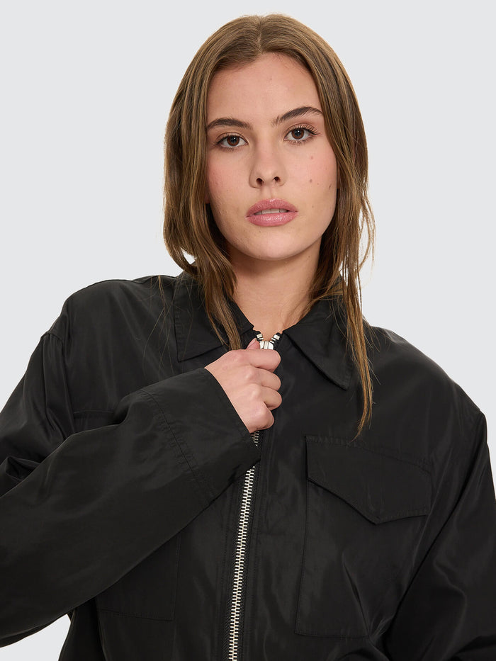 Box Utility Jacket - Black