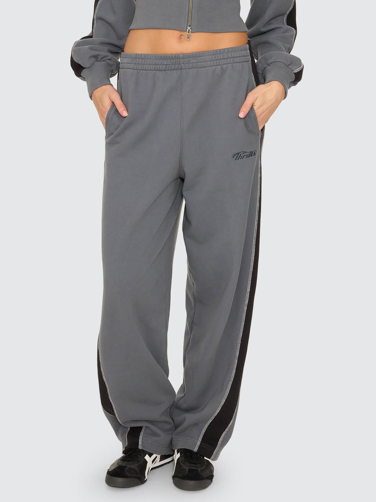 Division 011 Panelled Track Pant - Petrol 4