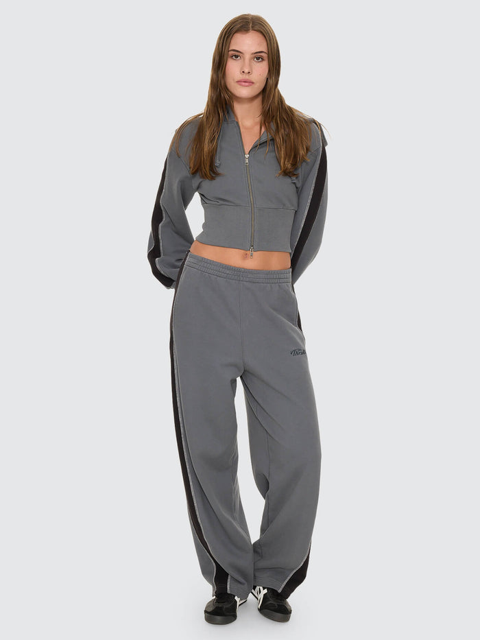 Division 011 Panelled Track Pant - Petrol 4