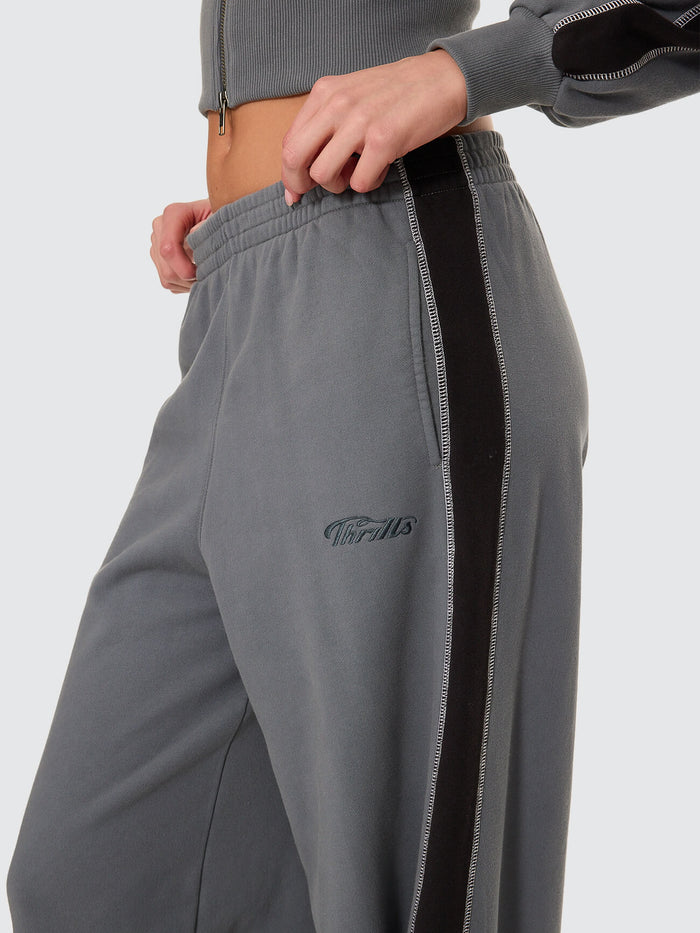 Division 011 Panelled Track Pant - Petrol 4