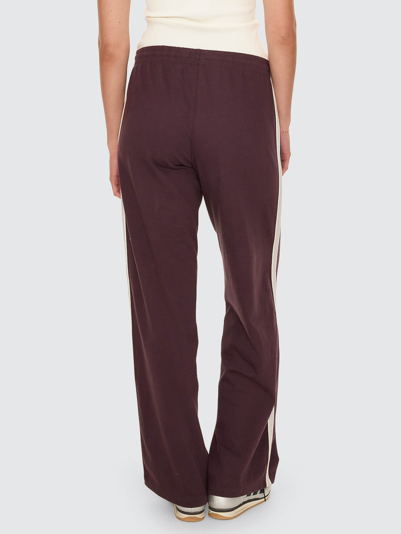 Off Track Pant - Aubergine 4