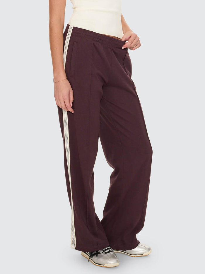 Off Track Pant - Aubergine 4