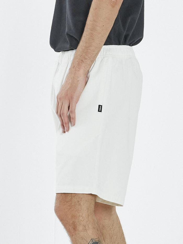 Minimal Thrills Work Volley - Tofu