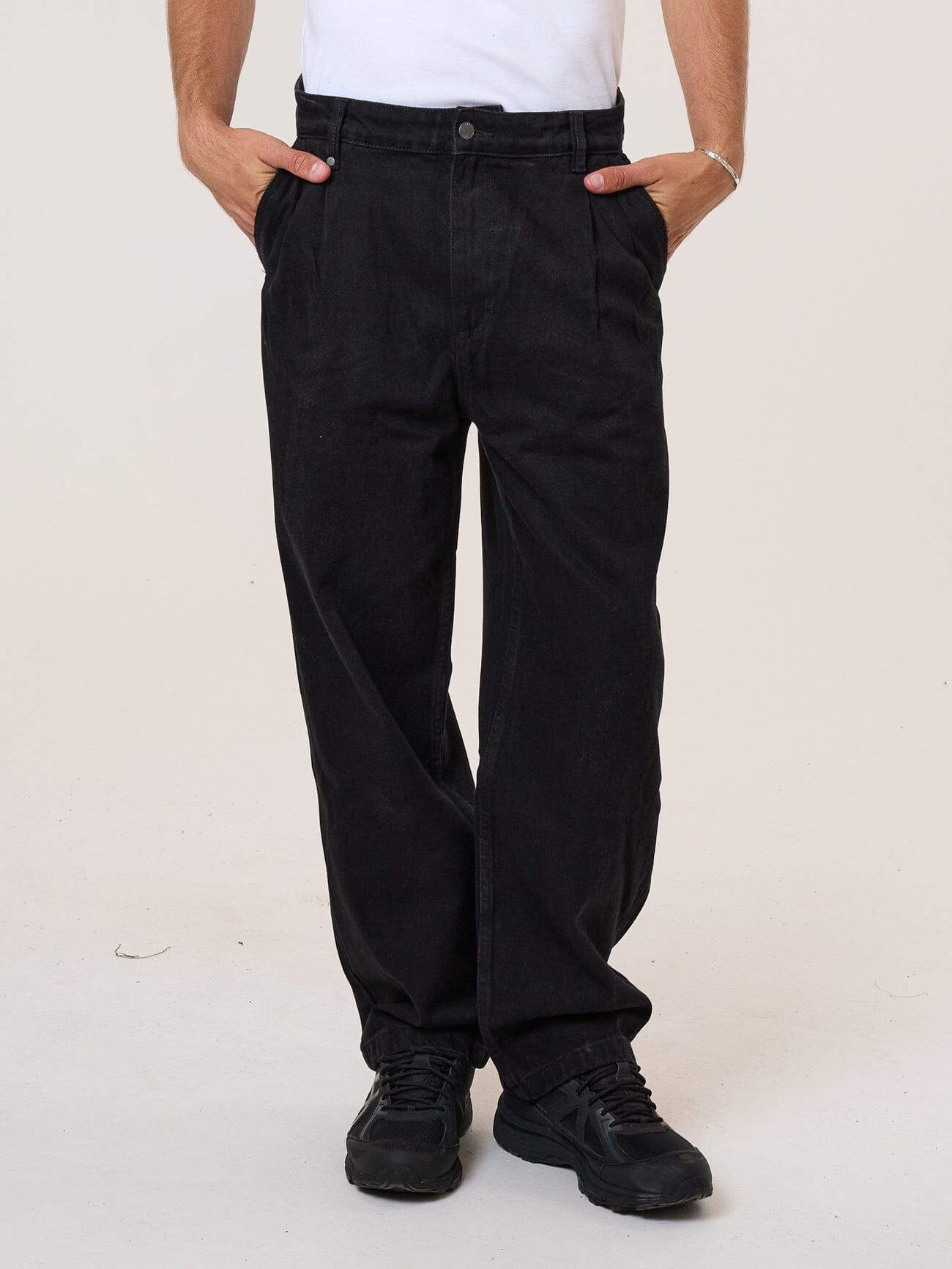 Big Slacker Pleated Jean - Black Rinse