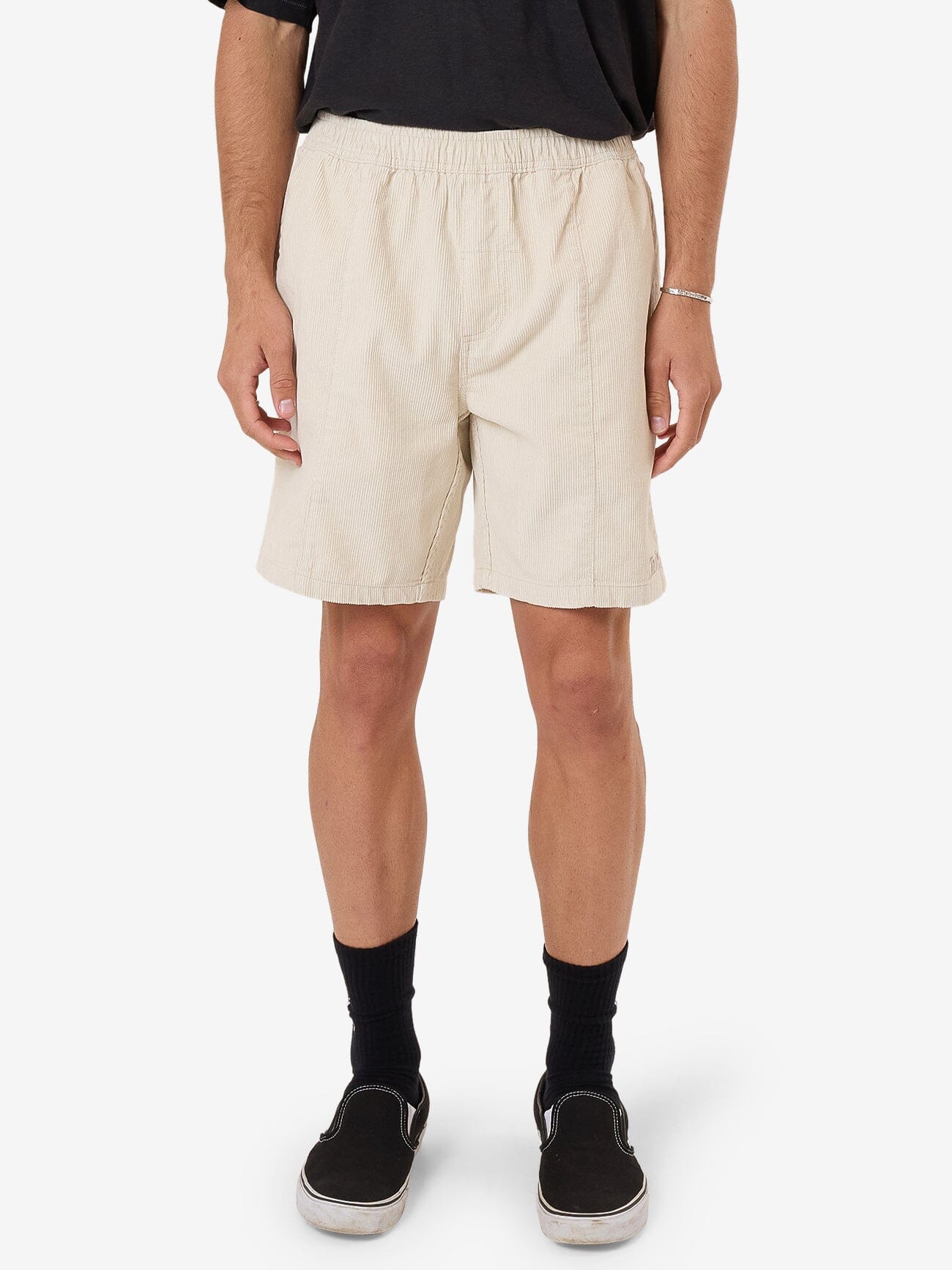 Higher Road Short - Light Grey