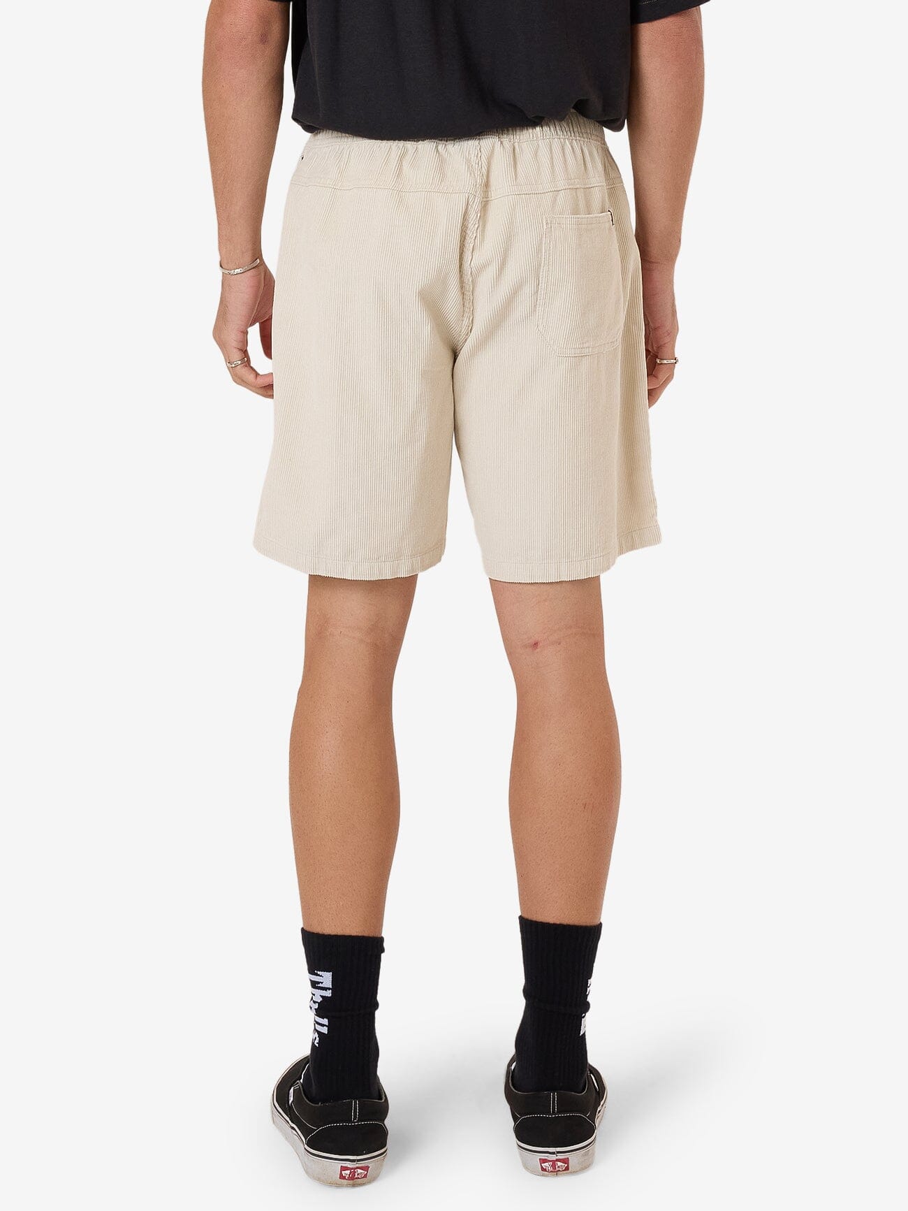 Higher Road Short - Light Grey