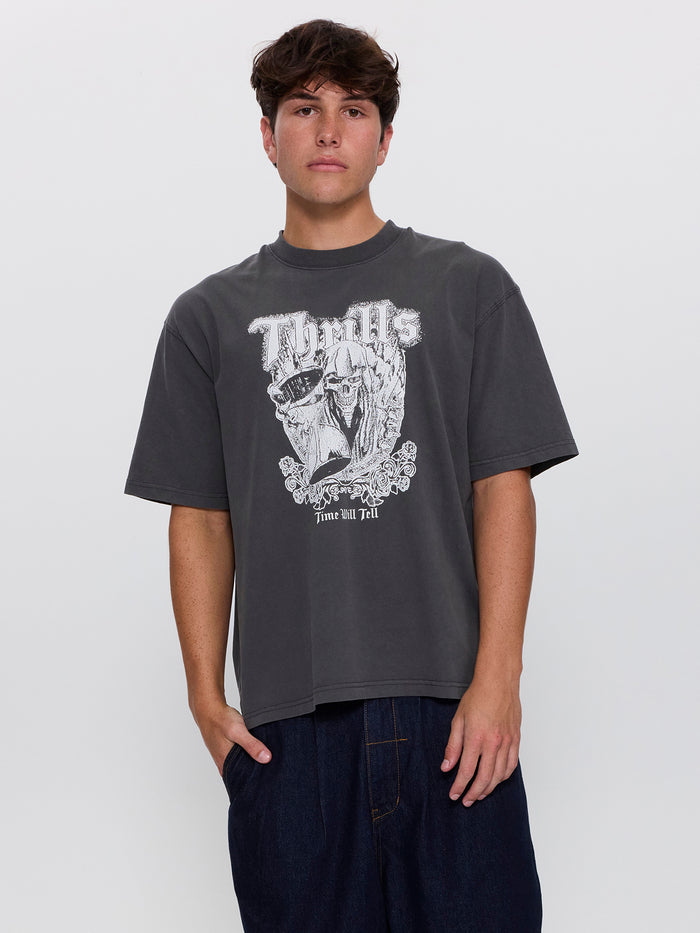 Times Been Told Box Crop Tee - Merch Black XS
