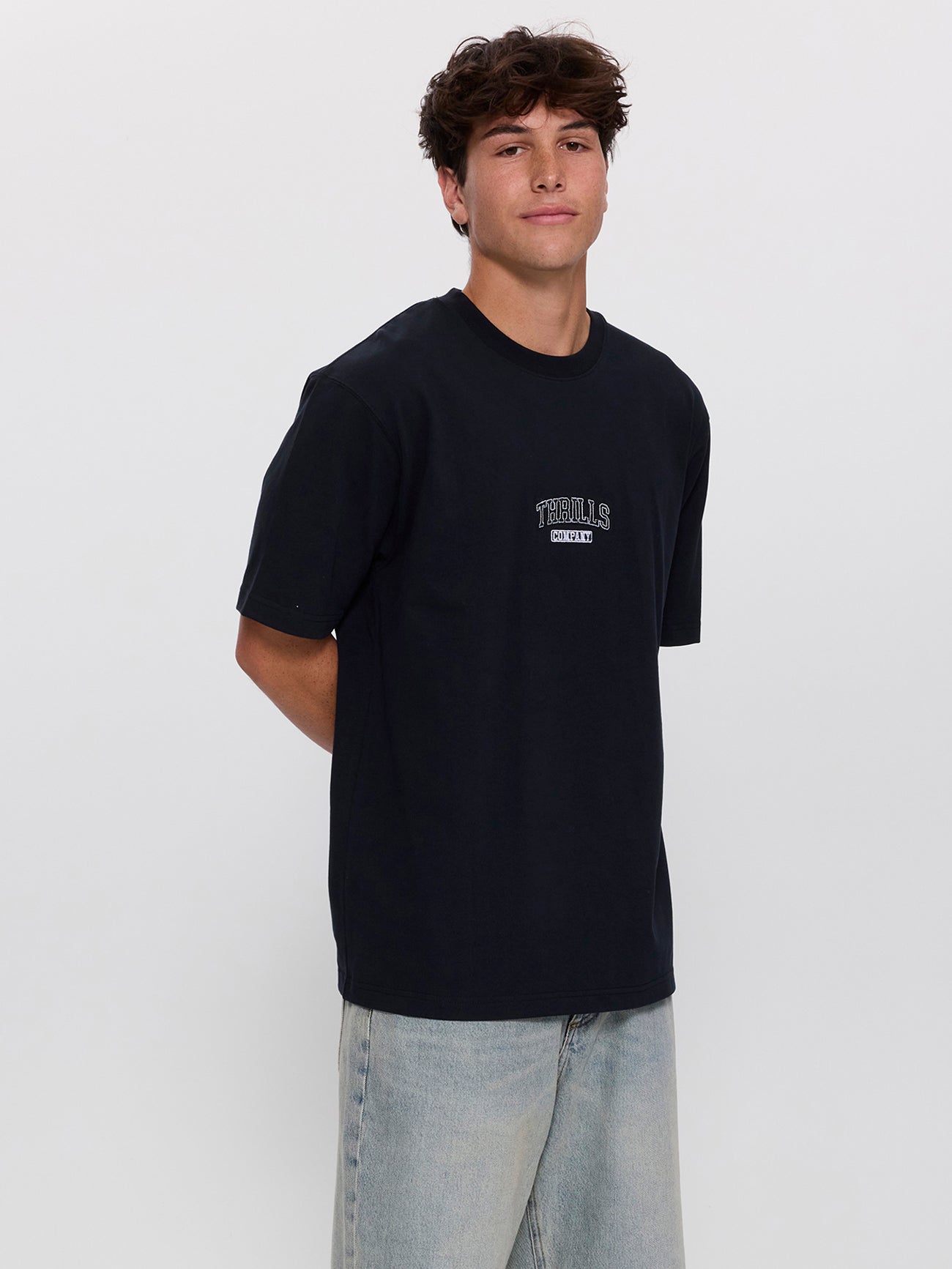 Victory Embro Box Fit Oversized Contrast Stitch Tee - Faded Black XS