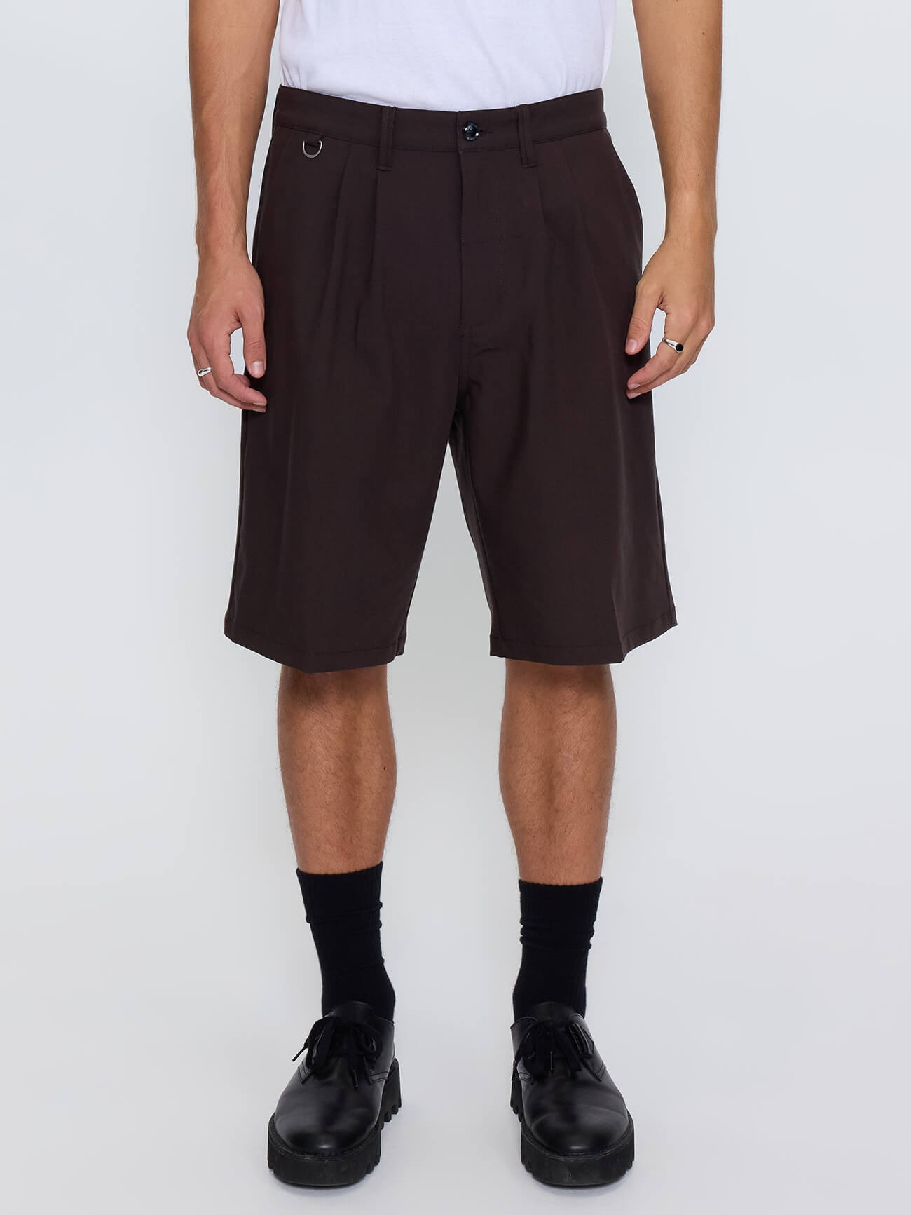 Visions Jacob Short - Postal Brown 26