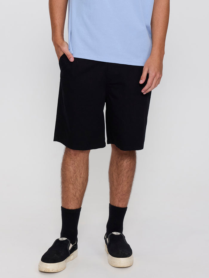 Stagger Check Short - Black 4