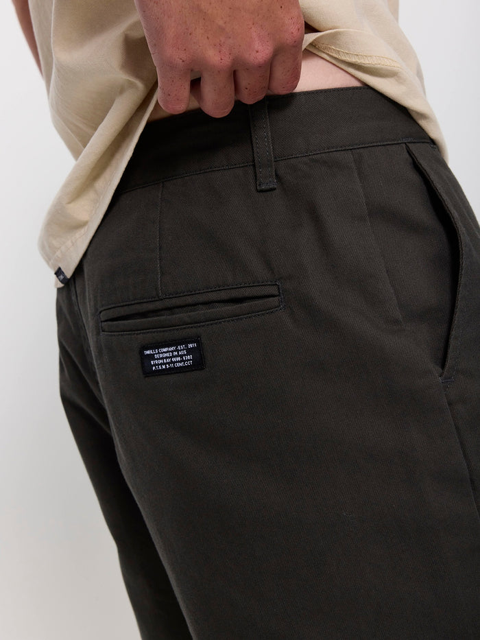 Mid Slacker Chino Short - Oil Green 26