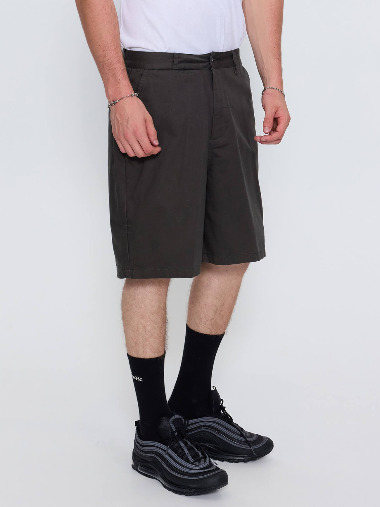 Mid Slacker Chino Short - Oil Green 26