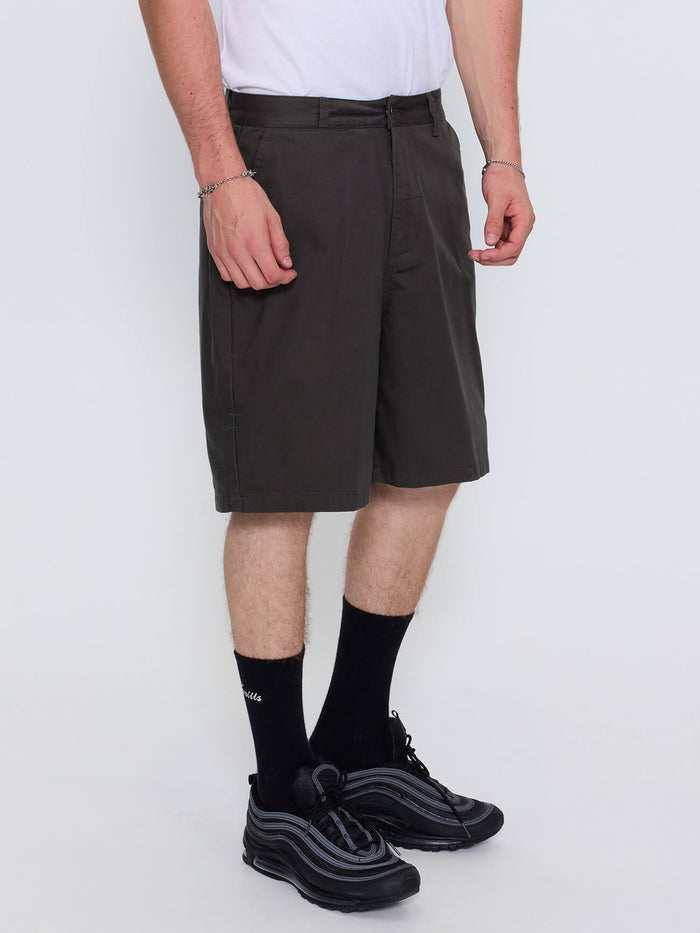 Mid Slacker Chino Short - Oil Green 26