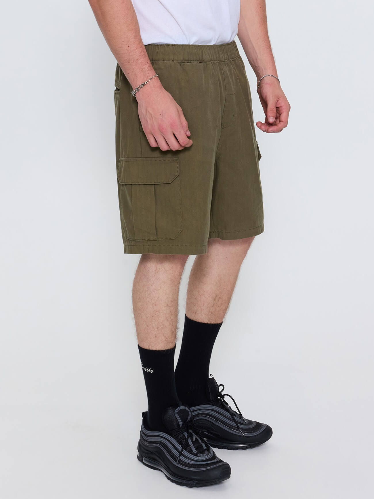 Bueno Elastic Cargo Short - Military Green 26