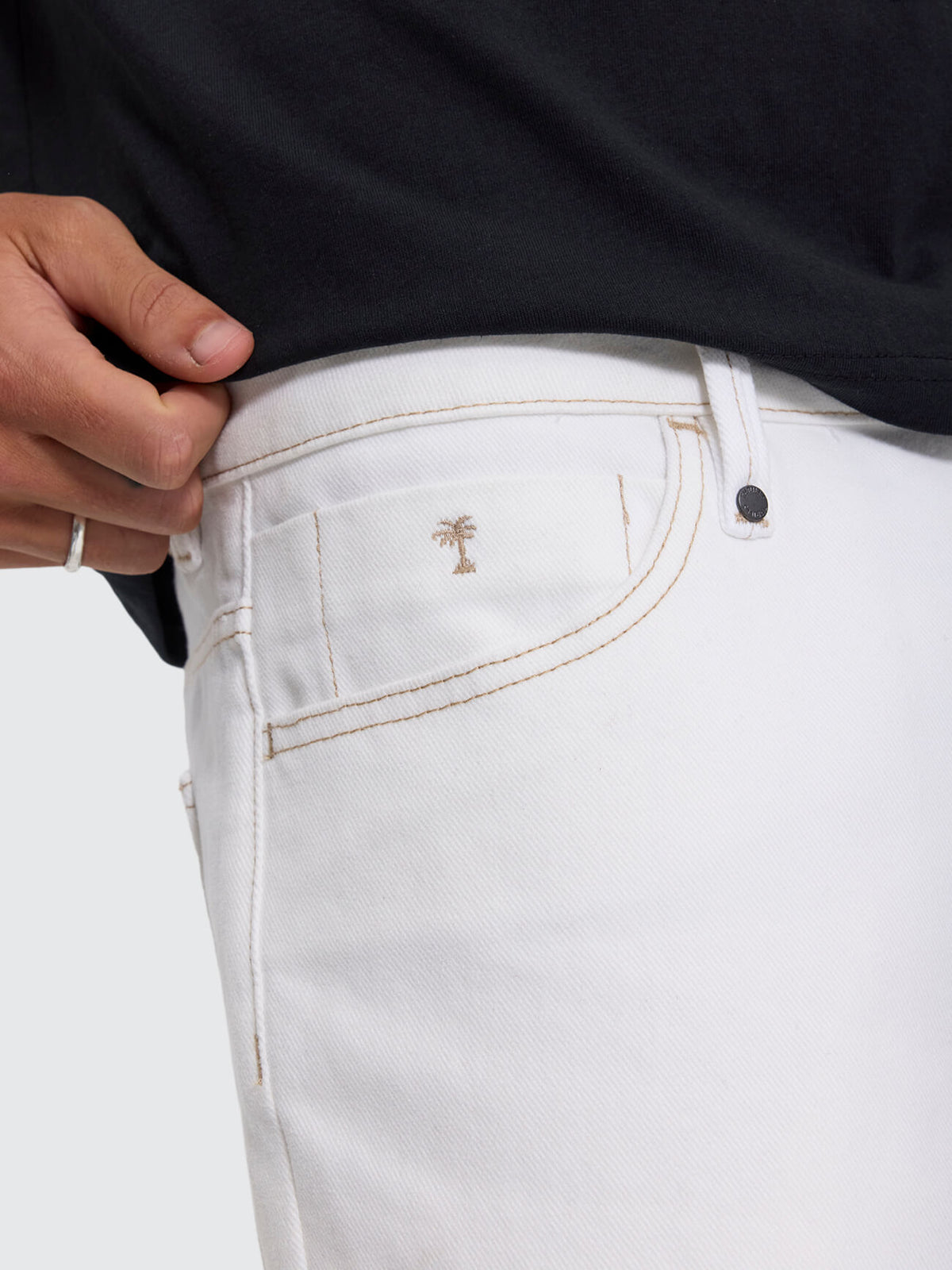 Slacker Relaxed Denim Jean - Vintage White 26