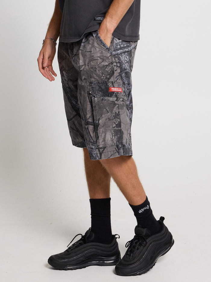 Brigade Camo Biggest Slacker Pleated Cargo Short - Dark Charcoal 26