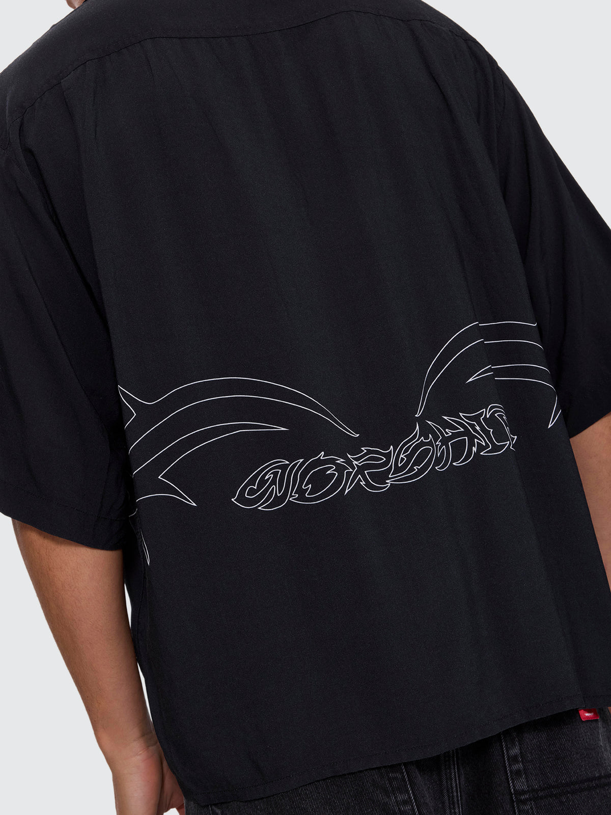 Wahpah Cropped Bowling Shirt - Black