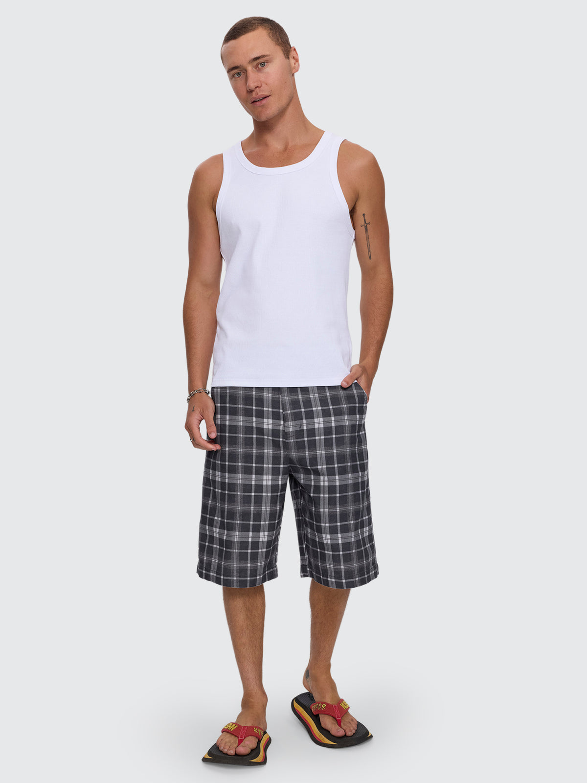 Overdue Fatigue Short - Charcoal Check