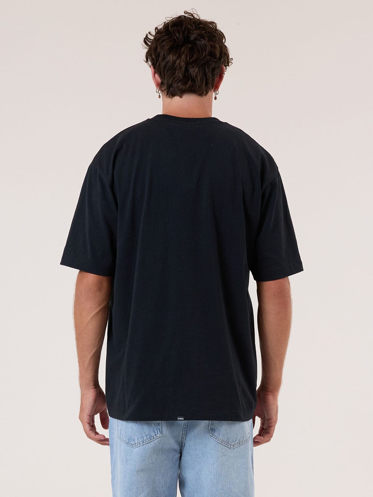 Recruit Oversized Fit Tee - Washed Black XS