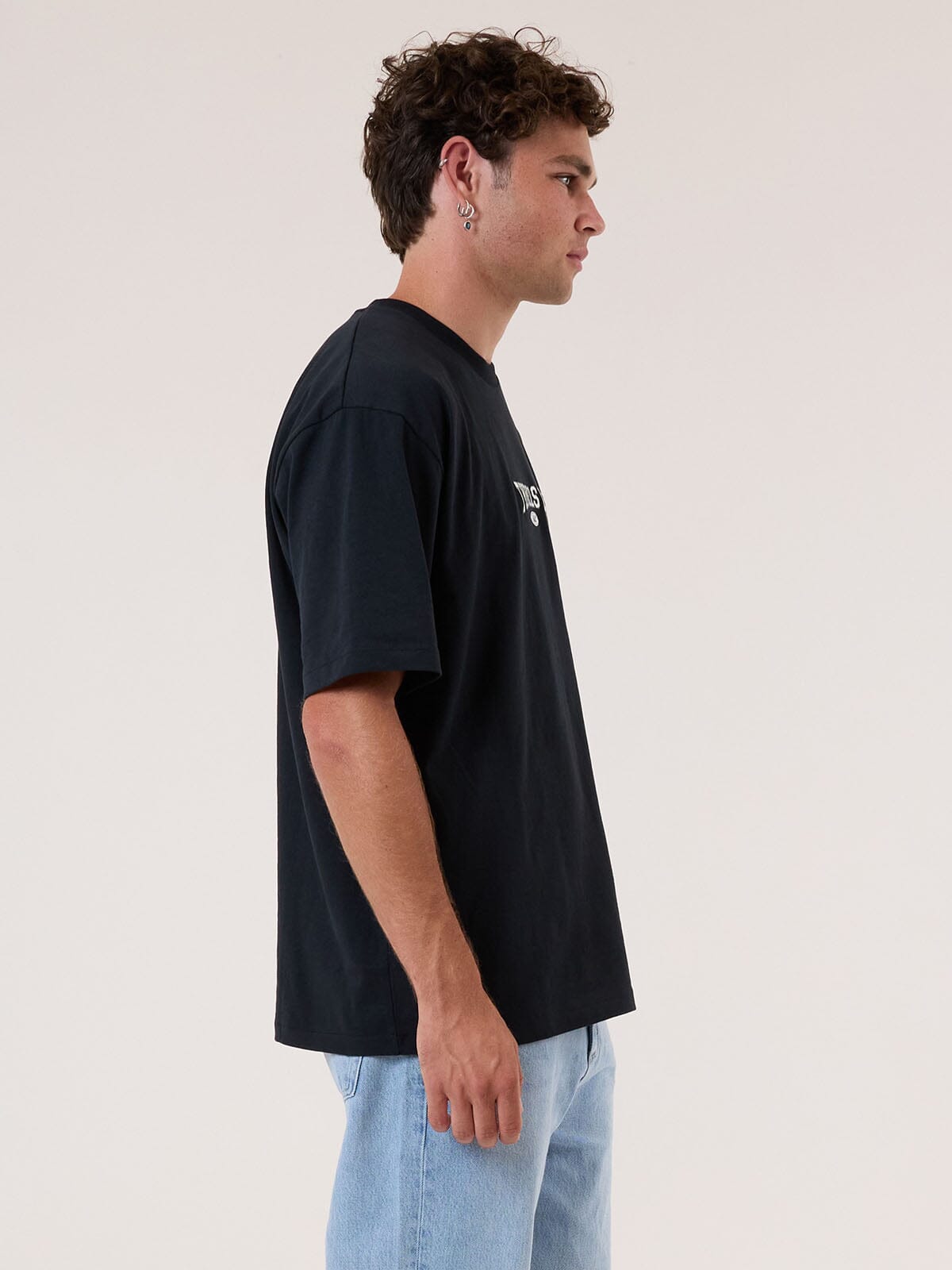 Recruit Oversized Fit Tee - Washed Black XS