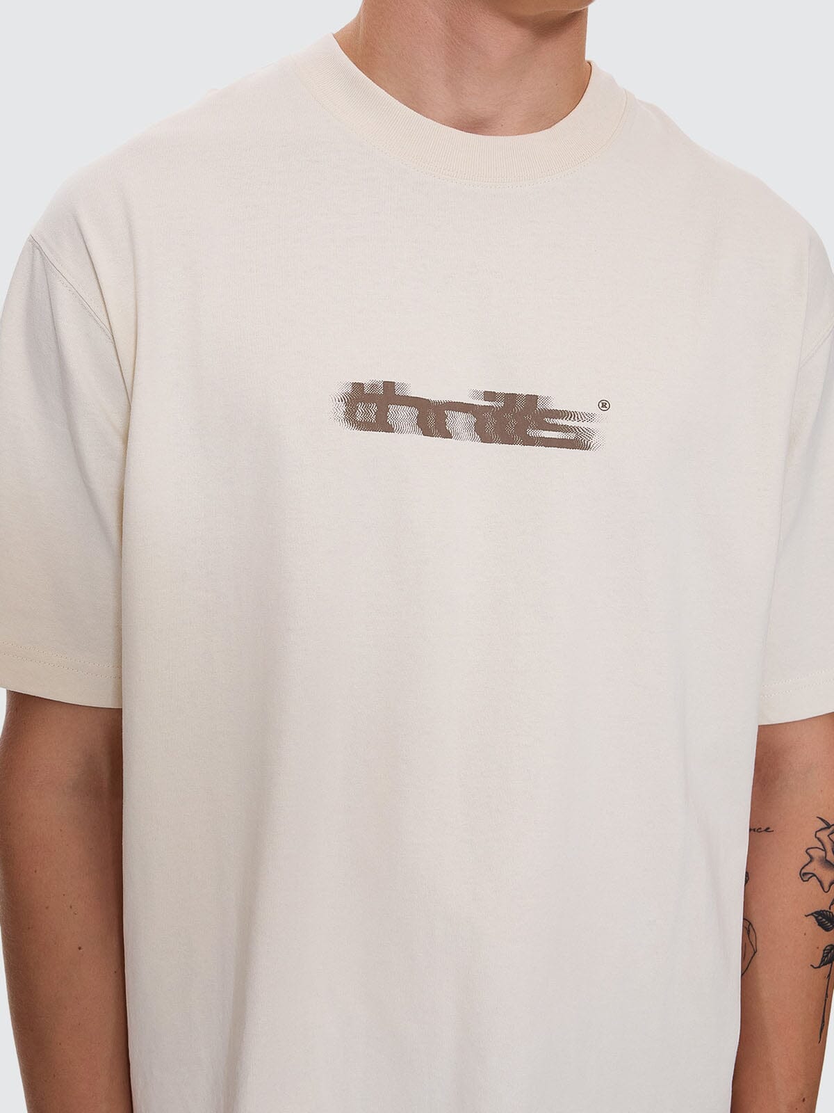 Metamorphic Daze Box Fit Oversize Short Raw Hem Tee - Heritage White XS