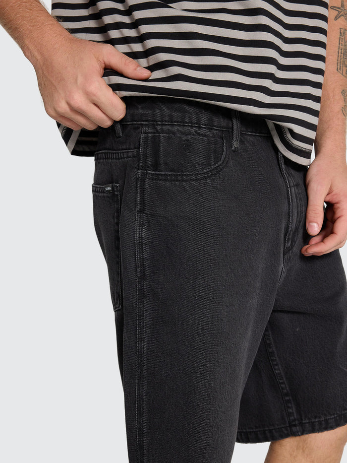 Mid Slacker Relaxed Denim Short - Aged Black 26