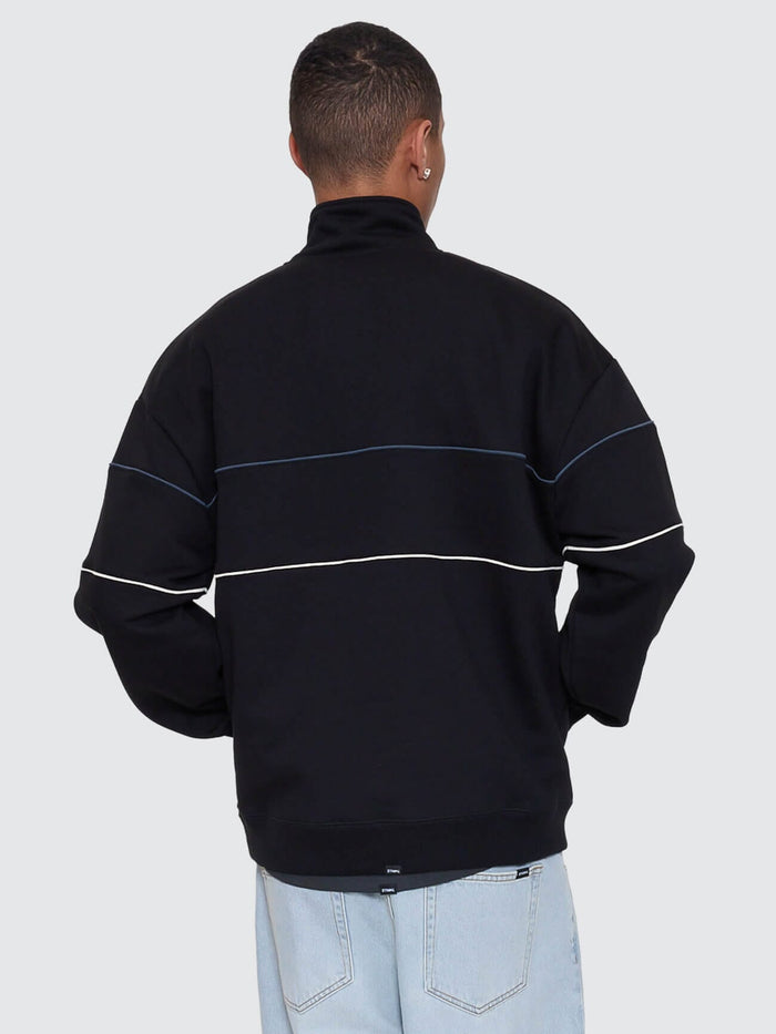 Between Chaos & Calm Quarter Zip Fleece - Black XS