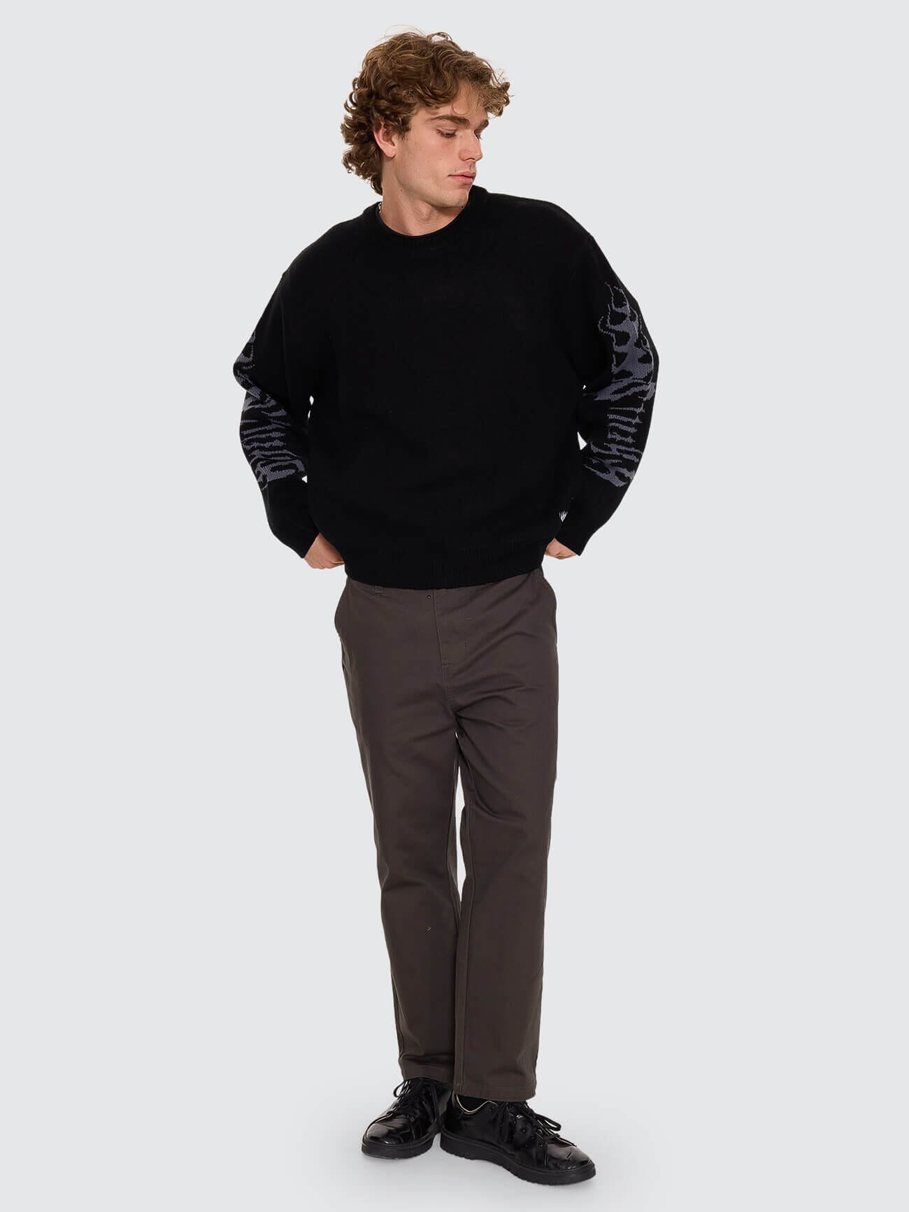 Night Petal Box Fit Crew Cropped Knit - Washed Black XS