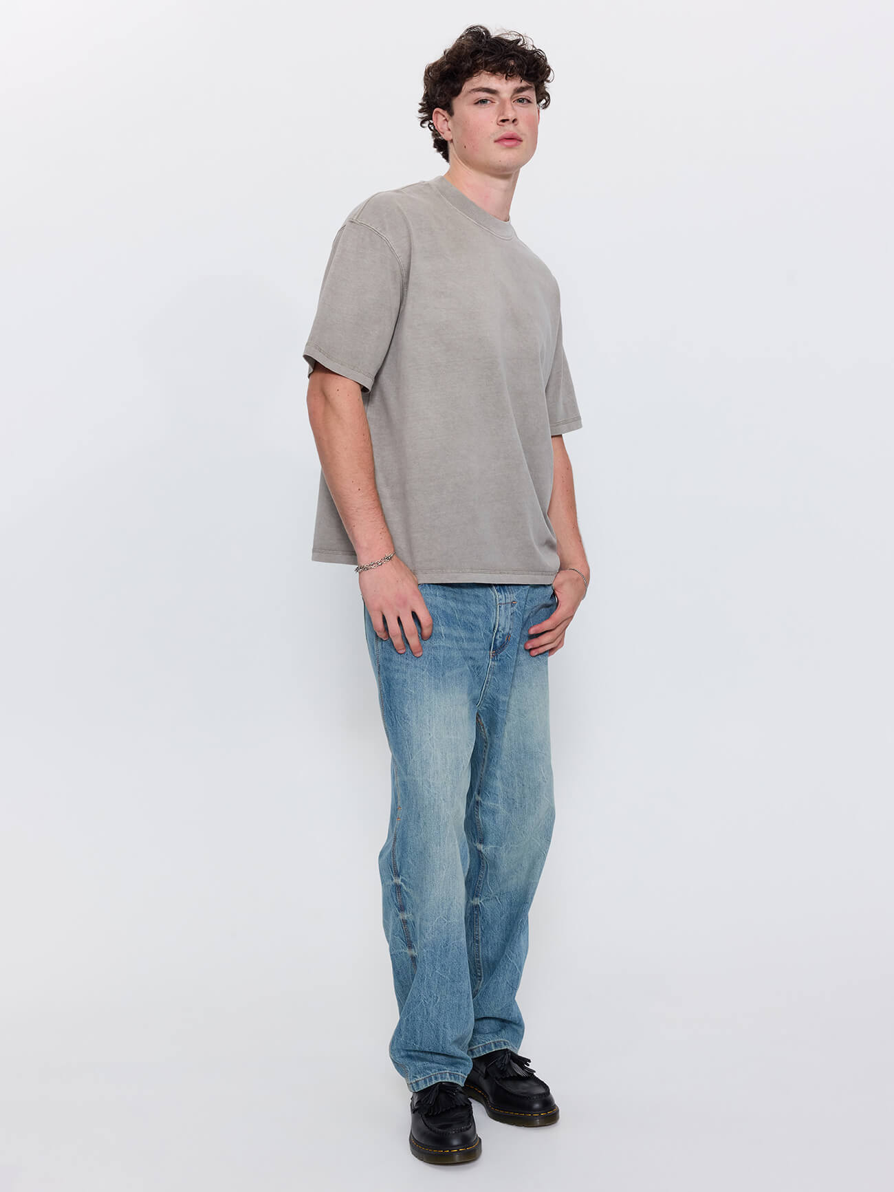 Web of Deceit Mid Slacker Relaxed Long Denim Jean - Dirty Crinkle Blue 26