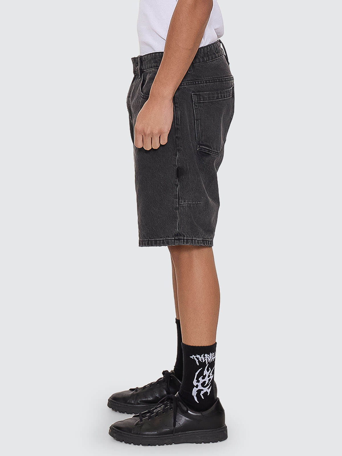Slacker Denim Short - Aged Black 28