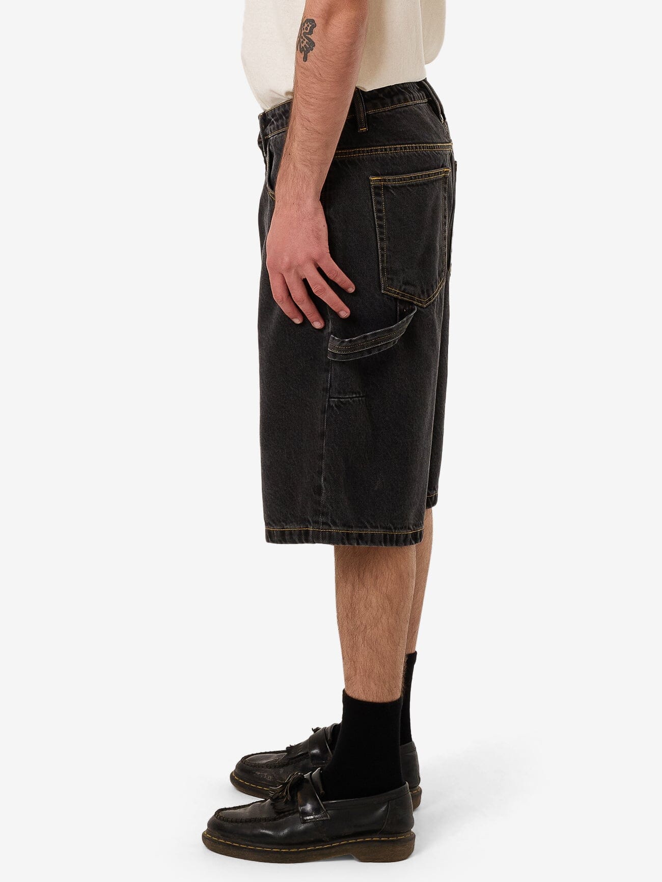 Big Slacker Denim Short - Black Bull 28