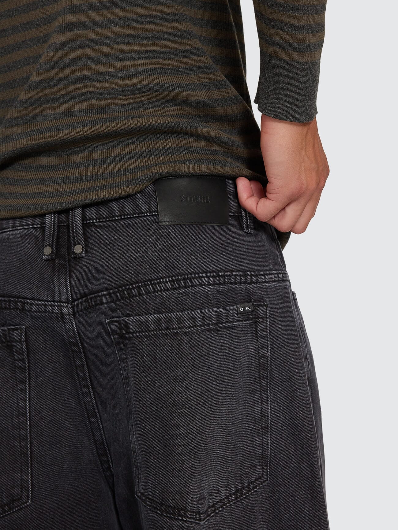 Barrel Leg Balloon Baggy Denim Jean - Dark Charcoal Black 26