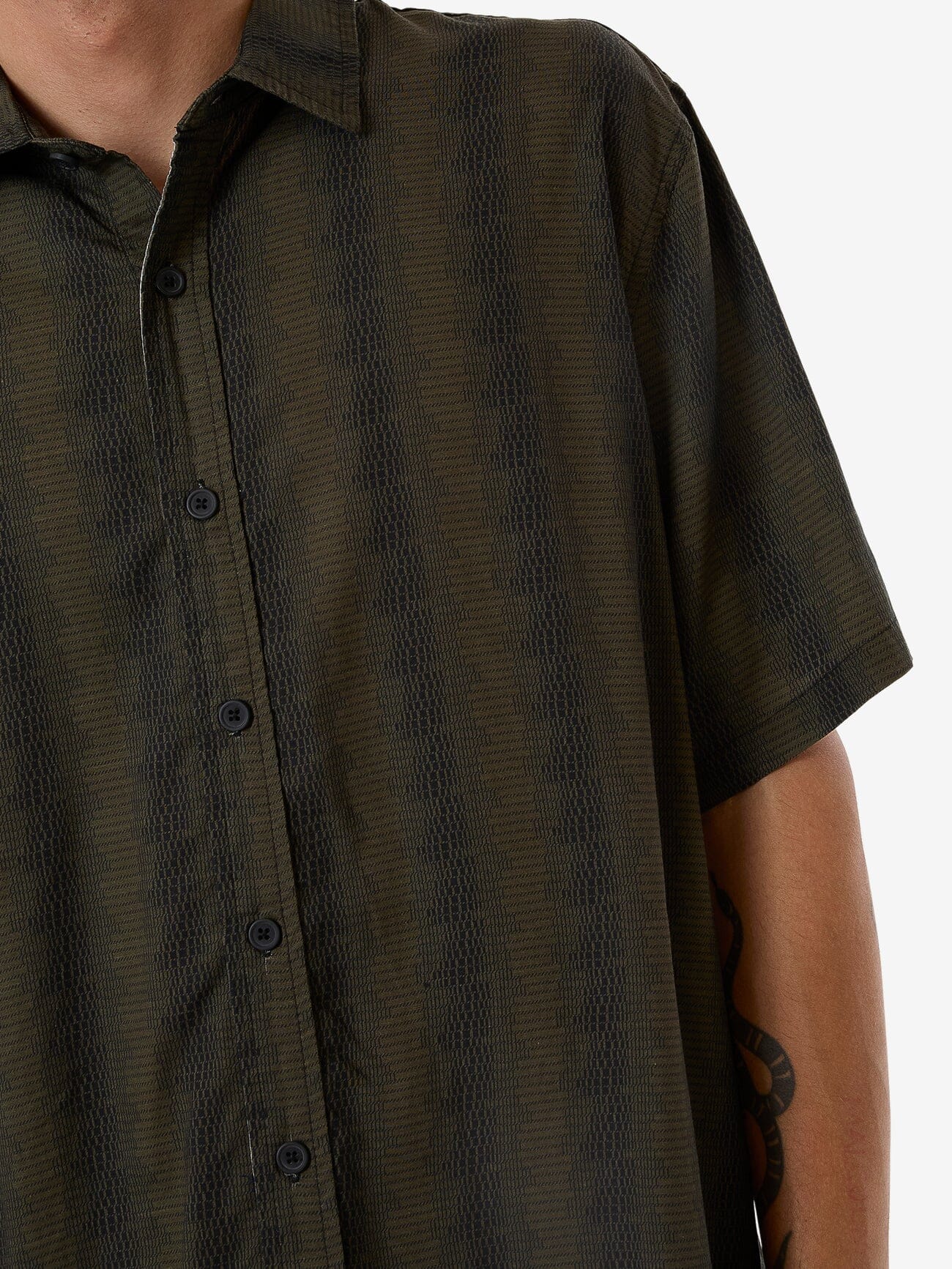 Kitsch Short Sleeve Shirt - Black XS