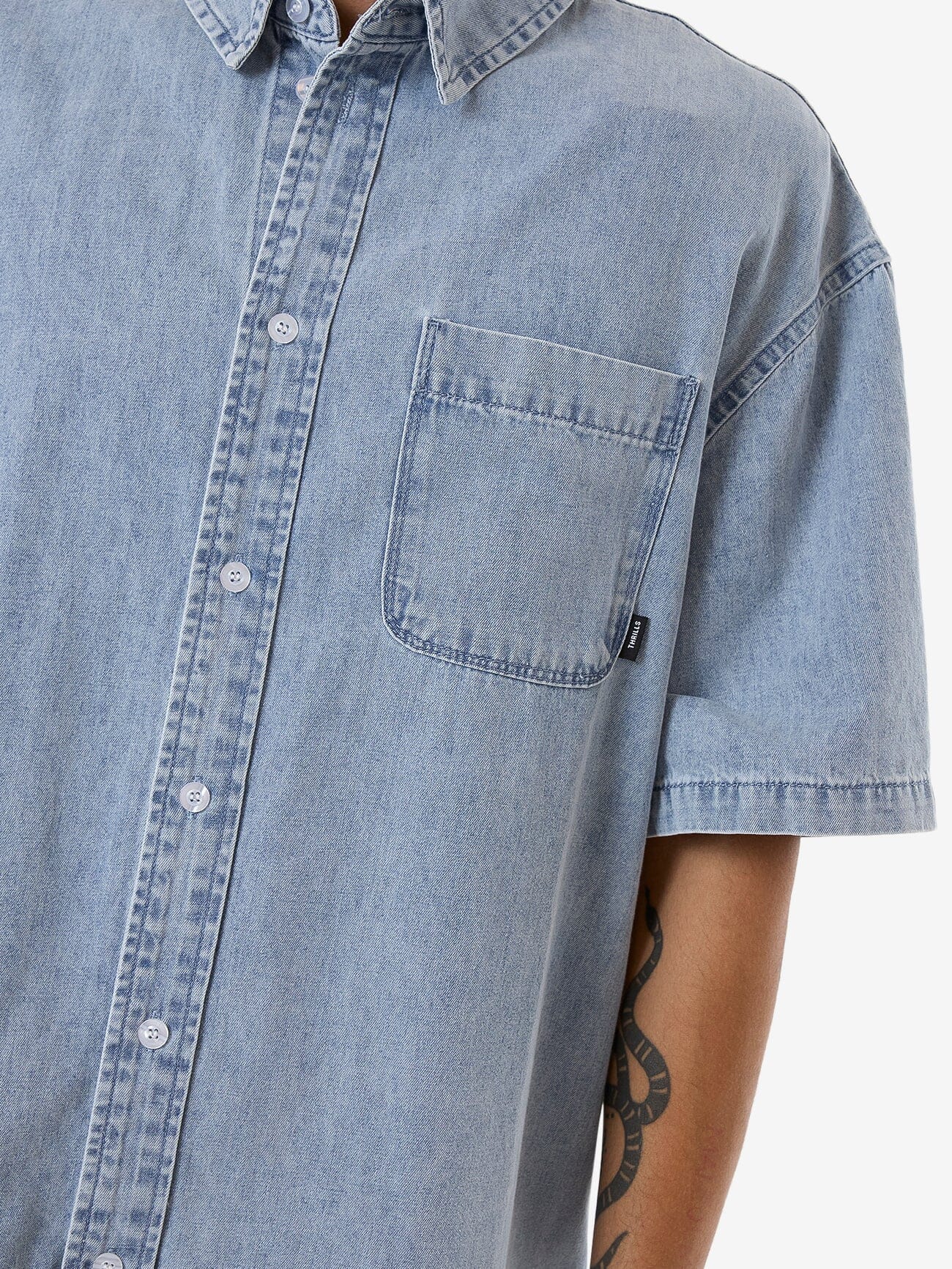 Canyon Oversize Short Sleeve Denim Shirt - Faded Rinse Indigo XS