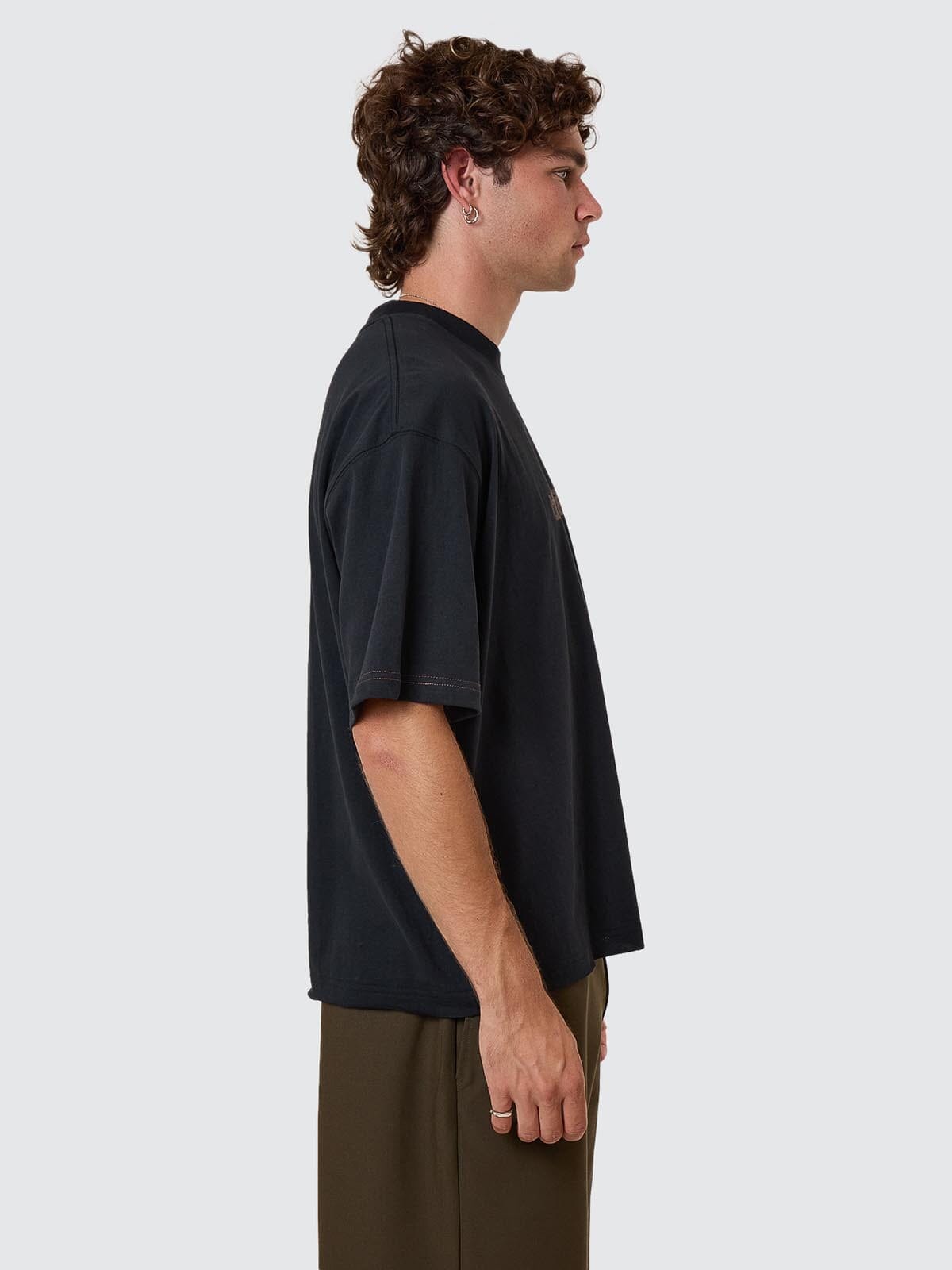 Metamorphic Daze Box Fit Oversize Cropped Raw Hem Tee - Washed Black XS