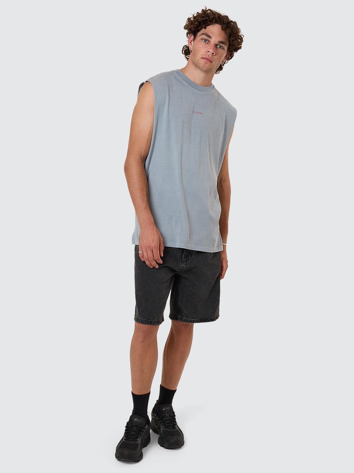 Minimal Thrills Merch Fit Muscle Tee - Smog XS