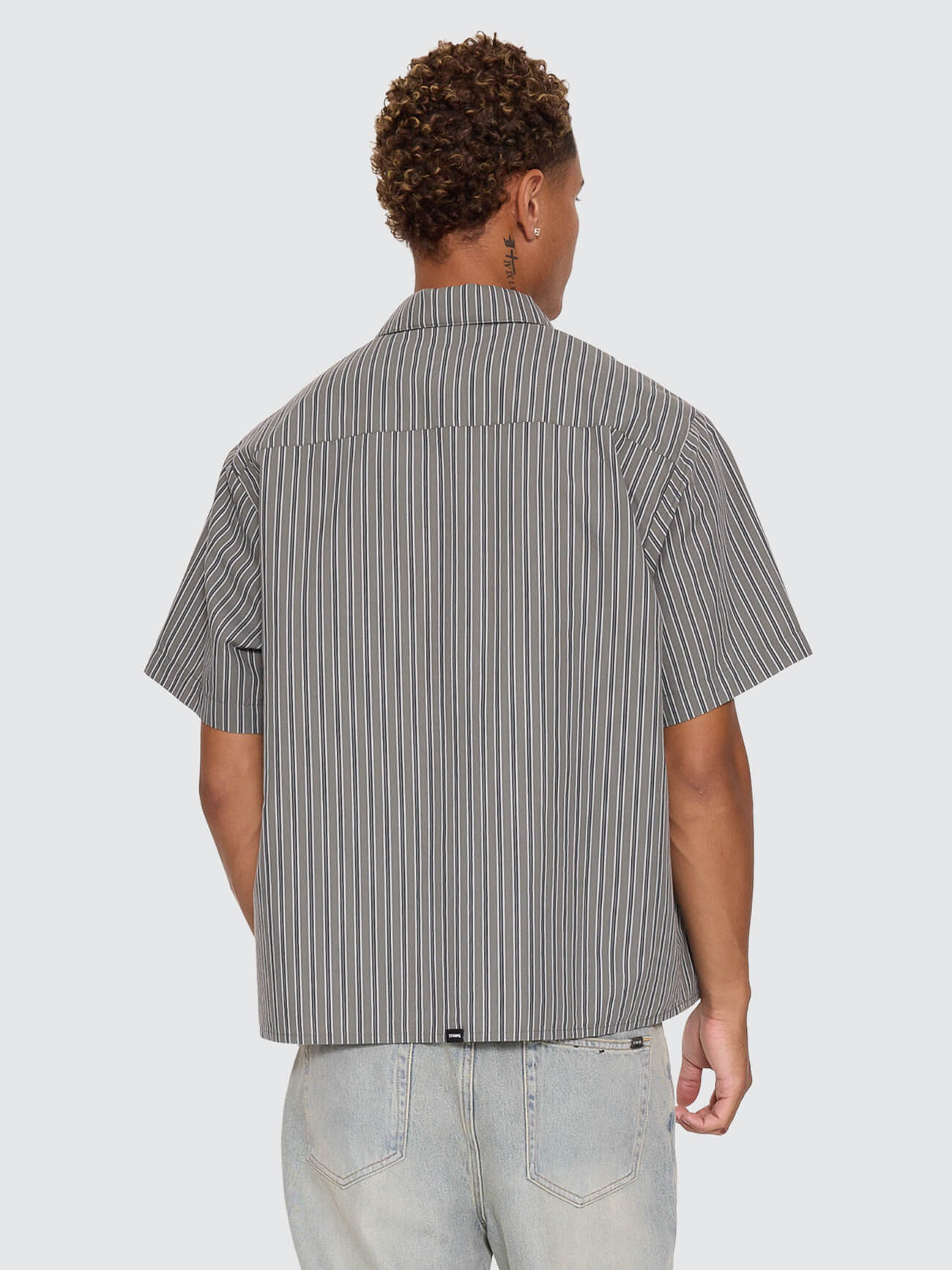 Built To Last Cropped Short Sleeve Work Shirt - Beetle XS