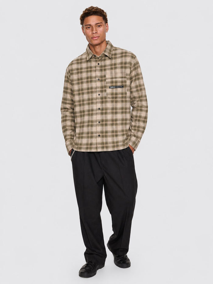 Paradise Built Barrio Long Sleeve Flannel Shirt - Military Green
