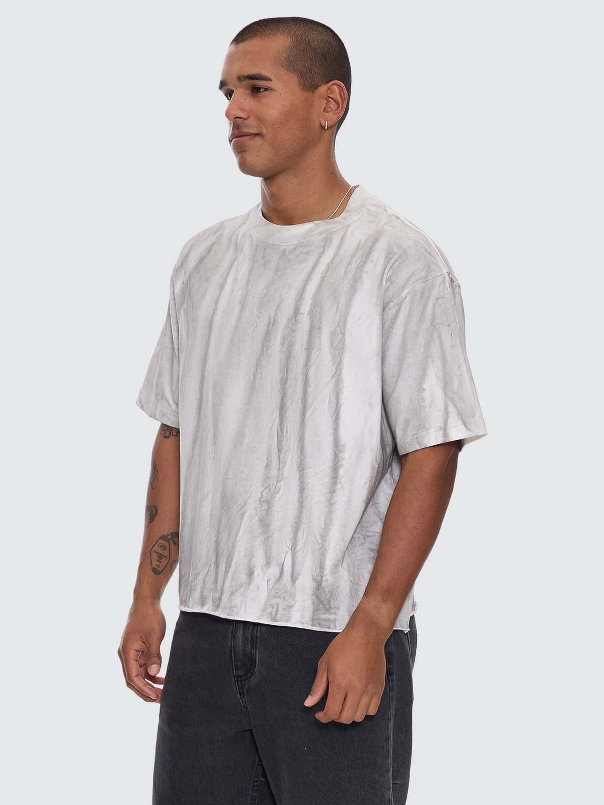 Arts Sunfade Box Fit Oversize Cropped Raw Hem Tee - Sunfade Bleach Charcoal XS