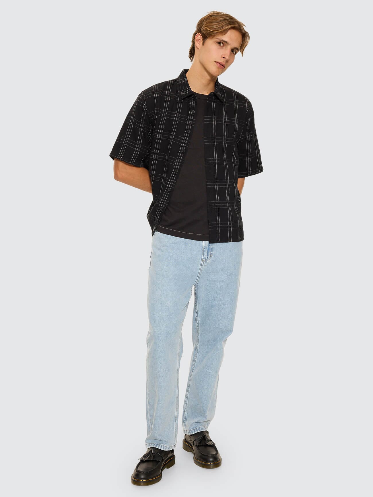 Built To Win Short Cropped Sleeve Shirt - Black