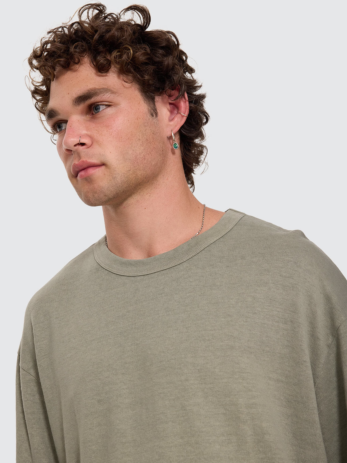 Hemp Thrills Embro Box Crop Tee - Dust Army XS