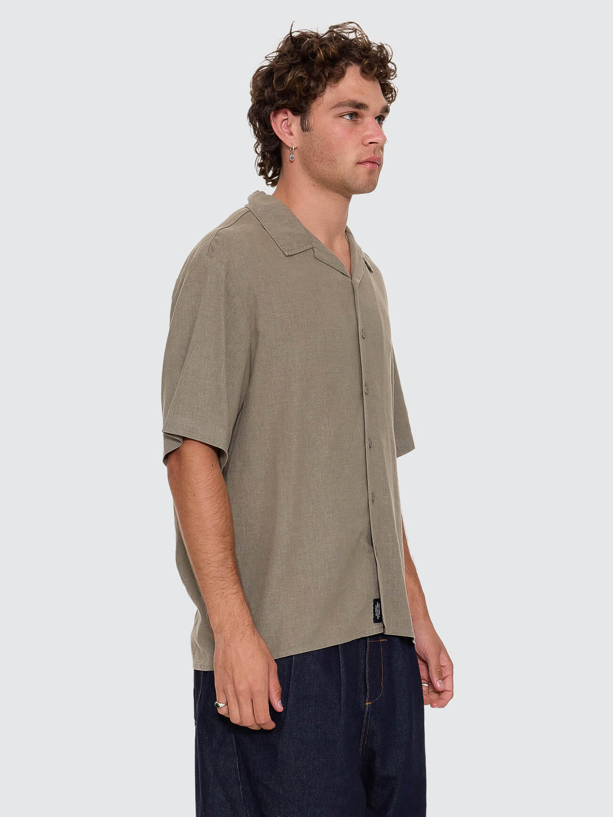 Hemp Minimal Thrills Cropped Bowling Shirt - Dust Army XS