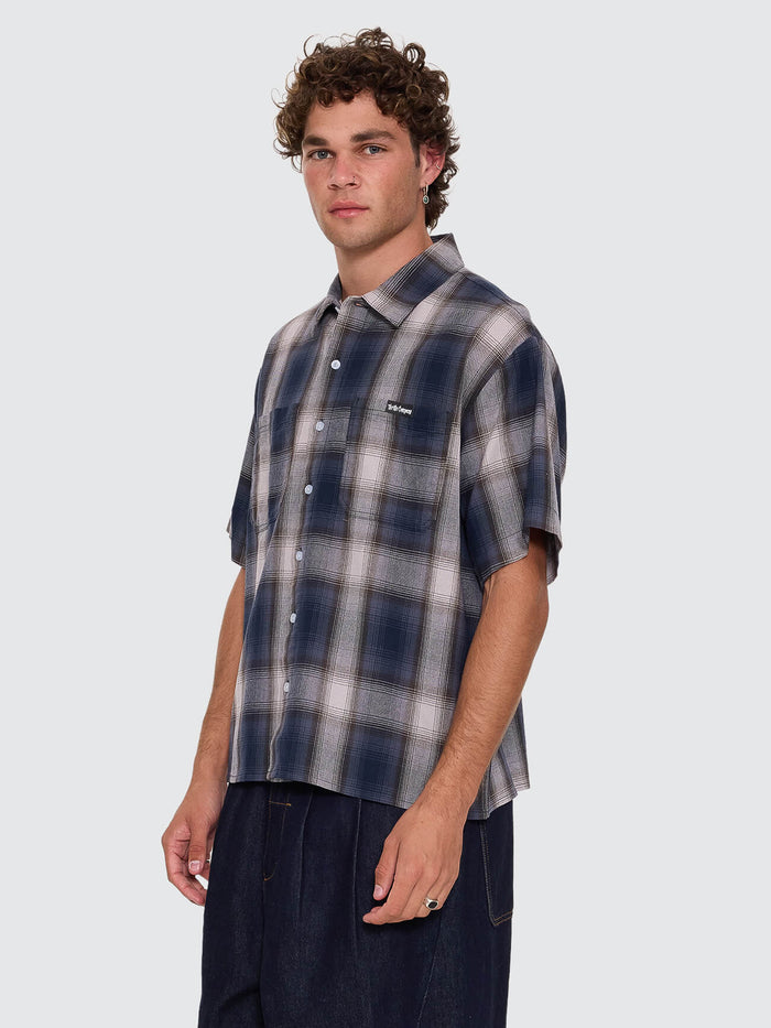 Shadow Runner Cropped Short Sleeve Shirt - Total Eclipse XS