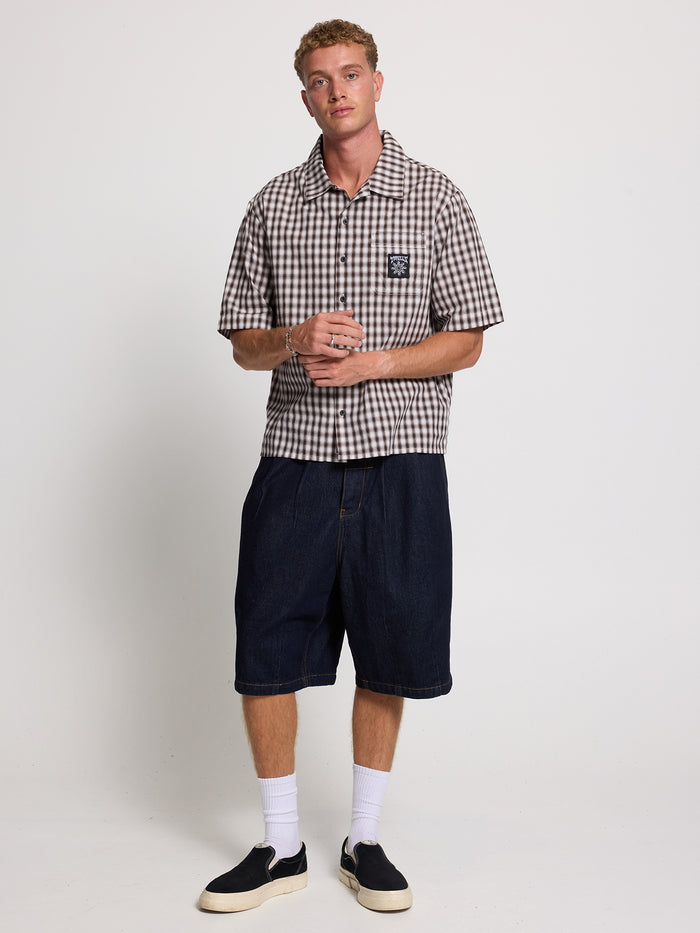 Stagger Cropped Short Sleeve Shirt - Black XS