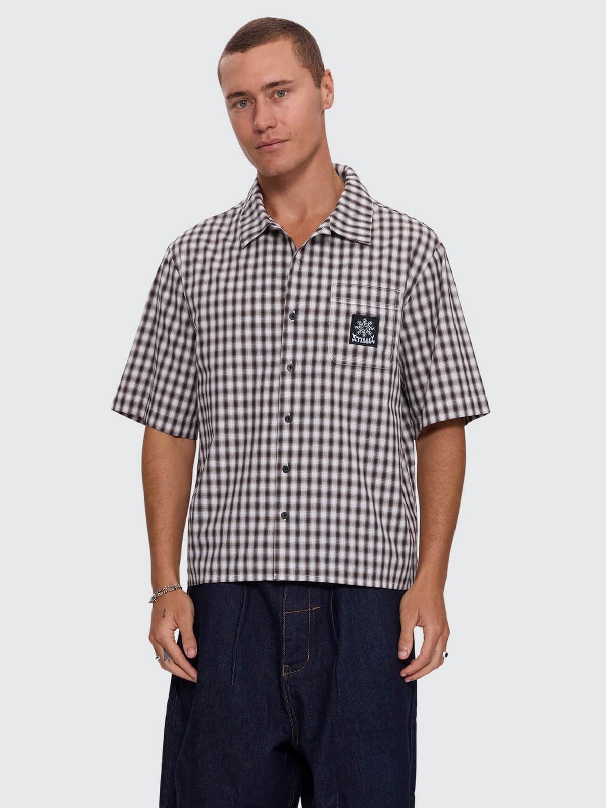 Stagger Cropped Short Sleeve Shirt - Black XS