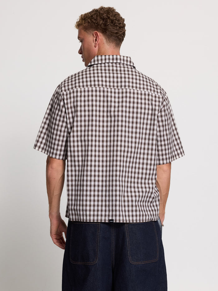 Stagger Cropped Short Sleeve Shirt - Black XS