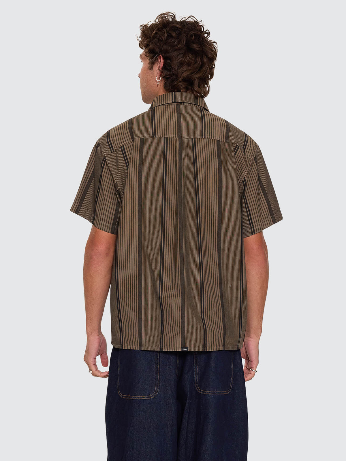 New Ways Of Living Cropped Short Sleeve Stripe Shirt - Tarmac - Black XS