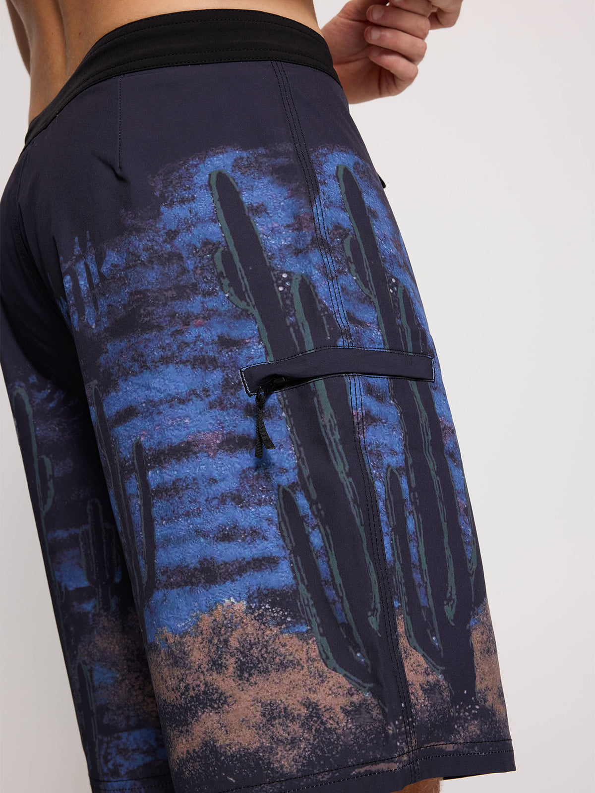 Shadow Runner Boardshort - Black 26